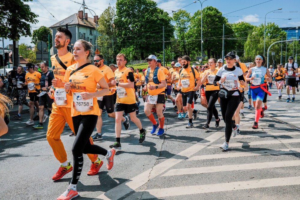 Alles over de Dam tot Damloop van dit jaar (2024)! Hartjelopen